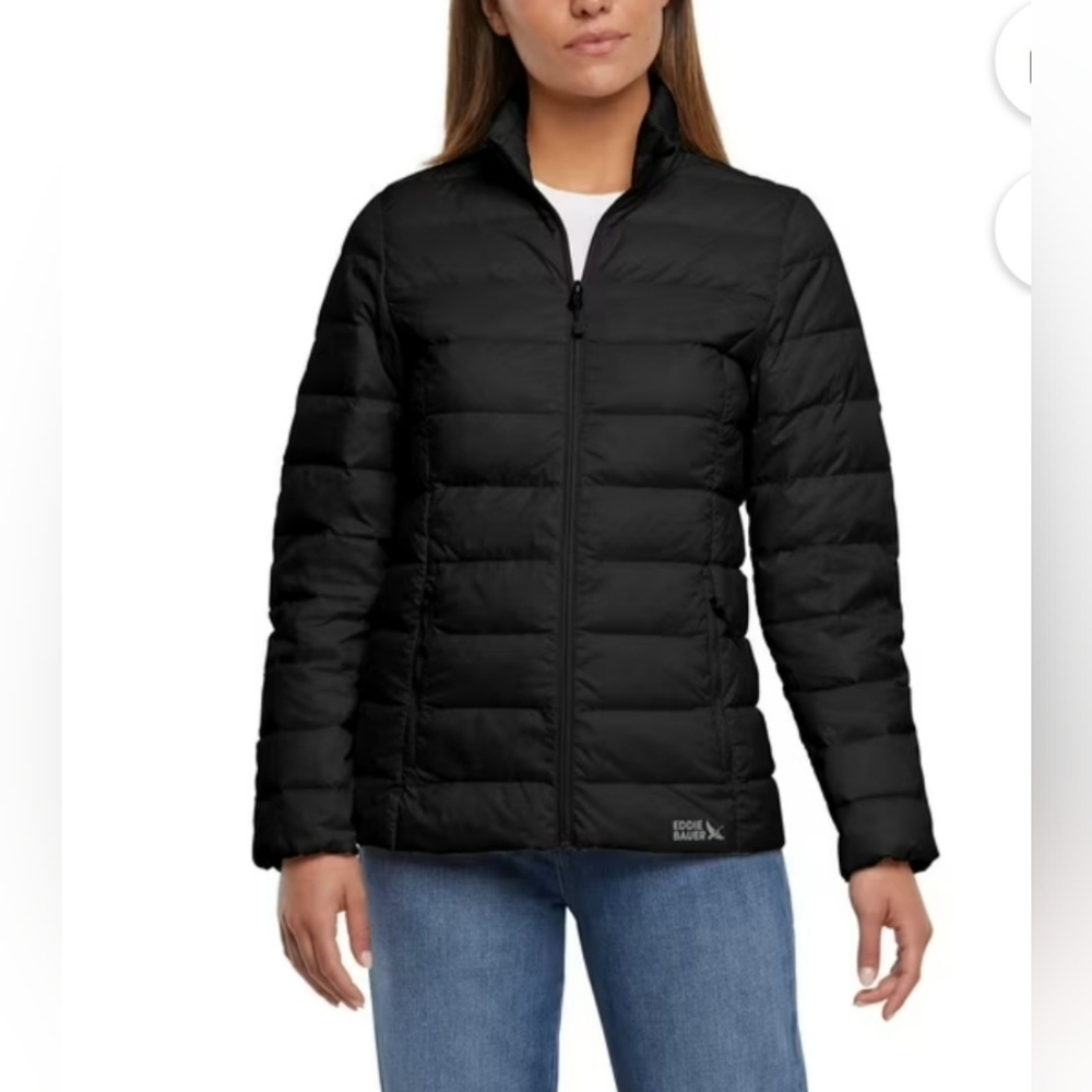 SOLD!!!!Eddie Bauer Women's Down Packable Black Jacket. Size M